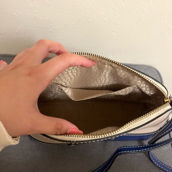 Kate Spade Crossbody - Picture 3 of 3